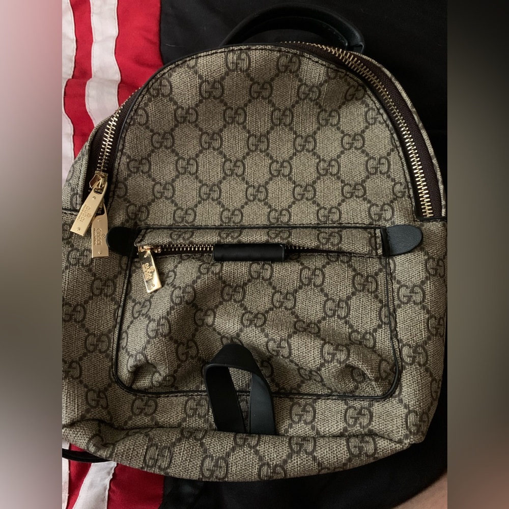 Women’s fashion mini backpack